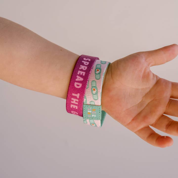 Dear Heart - Wholesale Bangle Bracelet - Kids & Baby - Spread The Good News Kids Bracelet5