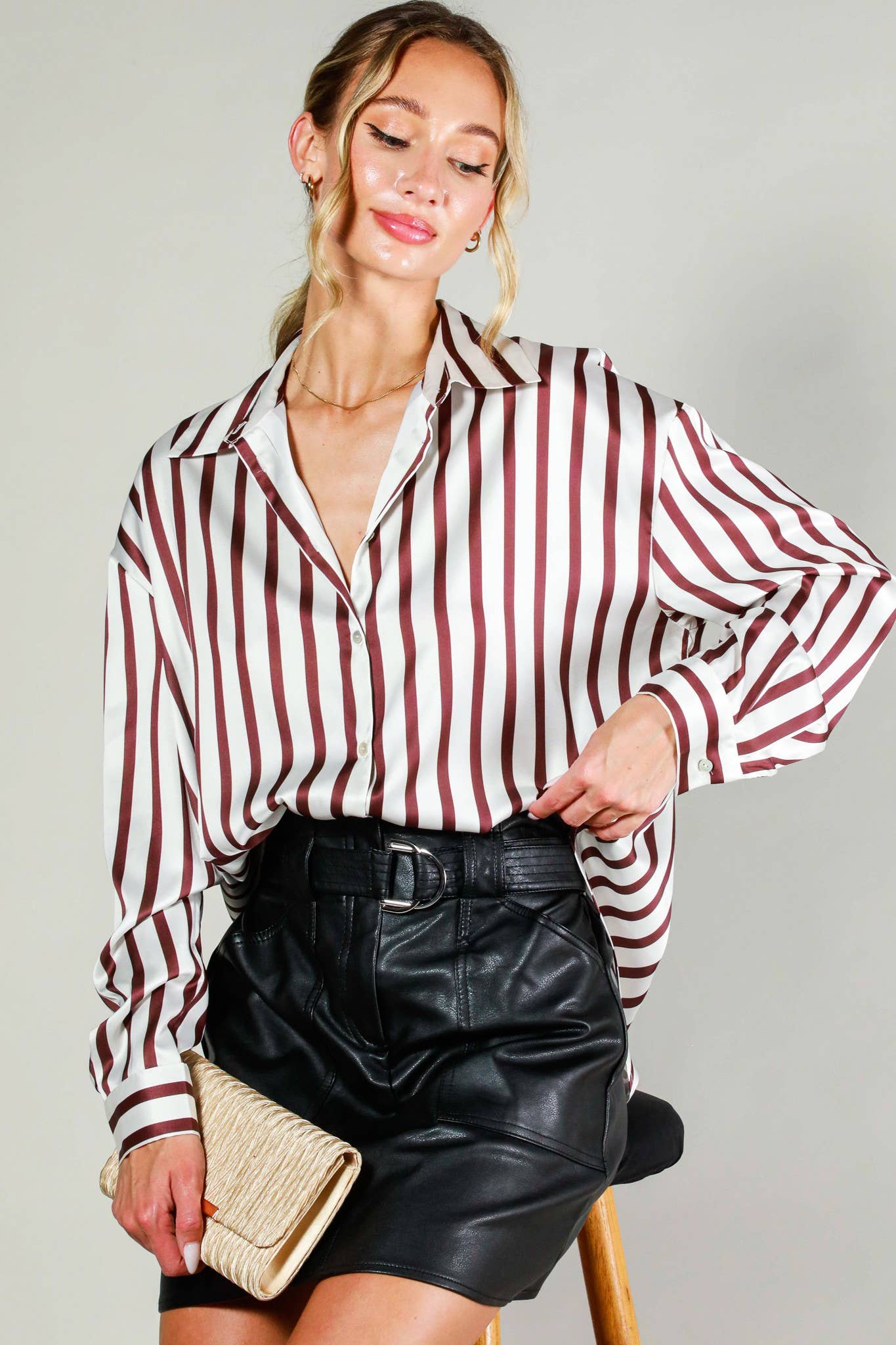 Vine & Love - Wholesale Button Down Shirt - Women's - Collard Vertical Stripe Printed Satin Blouse Top VT8131522
