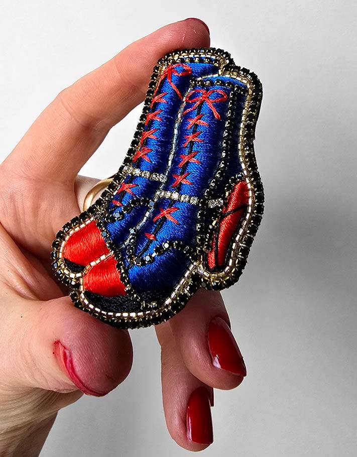 Céleste Mogador - Wholesale Brooch - "Cancan Ankle Boots" Brooch1