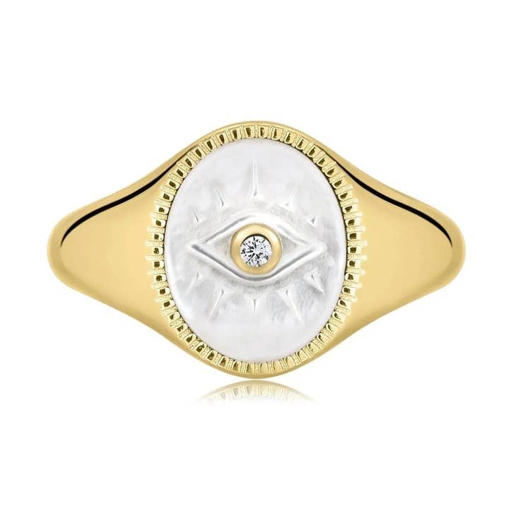 CHEVALIÈRE EVIL EYE AVEC SERPILLIÈRE ET PIERRE CENTRALE EN ZIRCONE CUBIQUE pour la vente par Eklexic