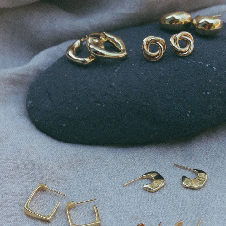 Goldie Jewelry - Wholesale Huggie Earrings - BUBBLE Huggie Hoops4