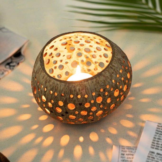 Niu Coconut by Pacific Spirit - Wholesale Candle Holder - Coconut tealight holder - natural2