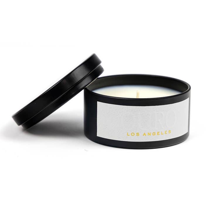 Vela de lata Golden Hour de 5 onzas, sal marina, ámbar y ciruela para venta al por mayor de OURO Los Angeles