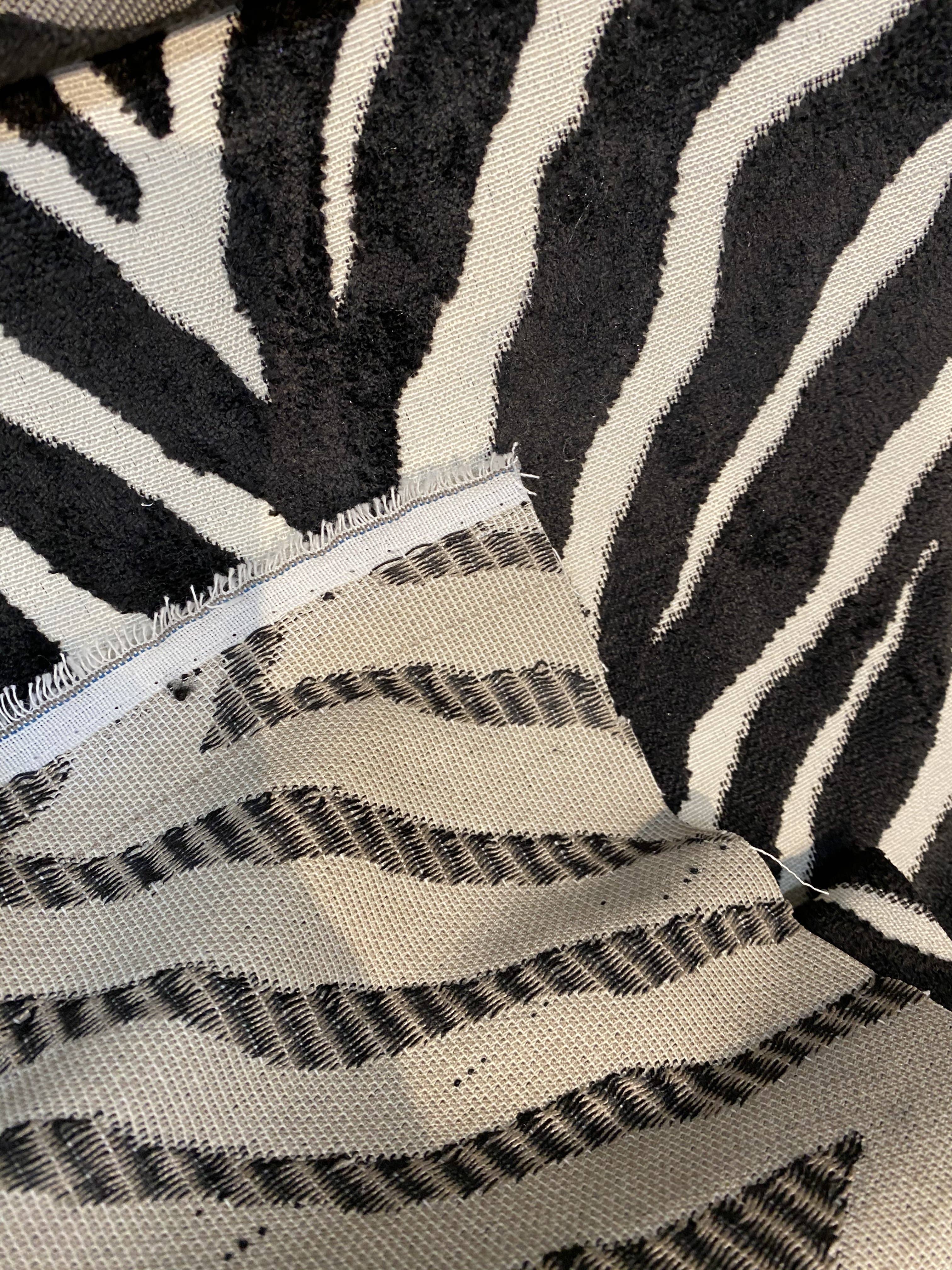 Fancy Styles Fabric – wholesale Fabric – NEW Baroness Myrtle Novelty Upholstery White and Black Zebra Yarn Dye Chenille Made in Italy4