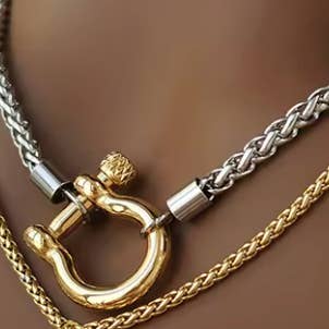 HoopLa - Wholesale Pendant/Charm Necklace - Carabiner horse Bit- Charm-Wheat Chain Stainless Necklace