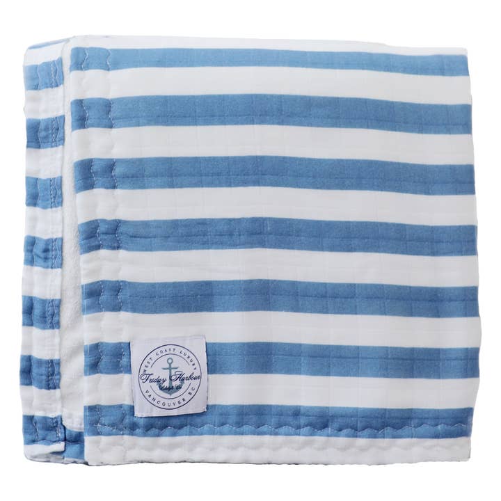 Il Cloud Towel™ - Righe Blu Navy e Bianche per la vendita all'ingrosso da parte di Friday Harbour Lifestyle Co