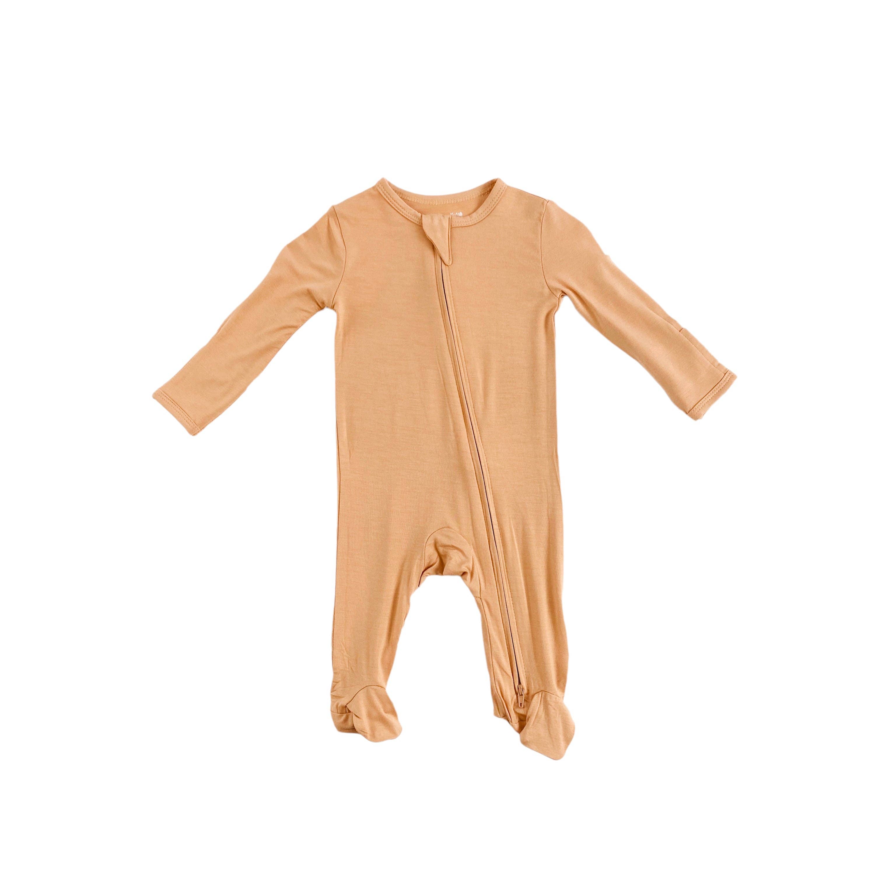 Clover and Bear - Wholesale Jumpsuit - Baby - Bamboo Onesie | Cosy Tan2
