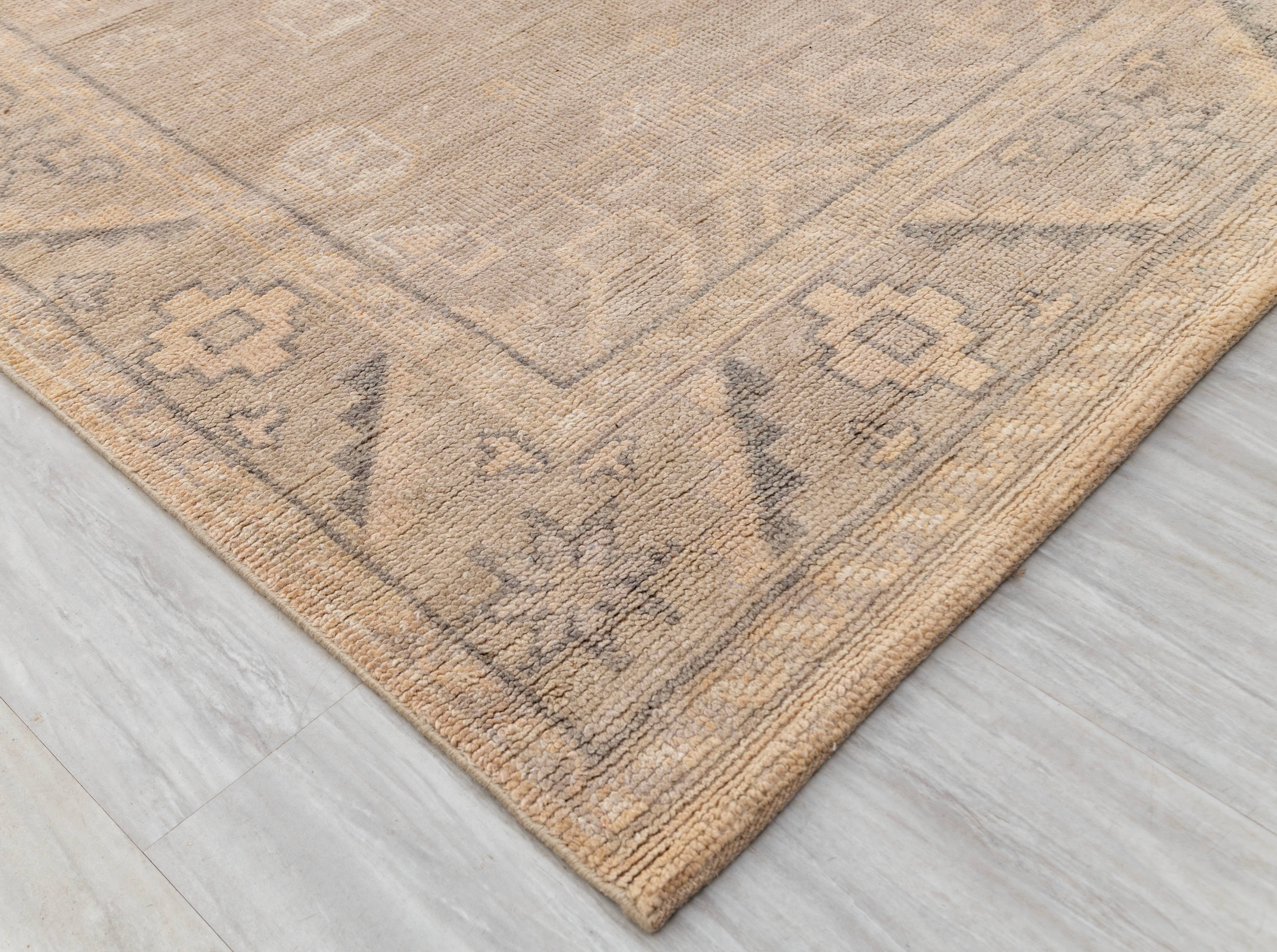 Aesthetic Homes LLC - Wholesale Area Rug - 9x12 Beige Tan Oushak Wool Rug - Hand Knotted G-90875
