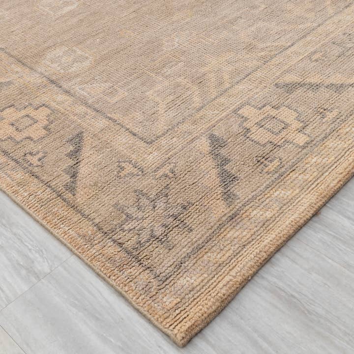 Aesthetic Homes LLC - Wholesale Area Rug - 9x12 Beige Tan Oushak Wool Rug - Hand Knotted G-90875