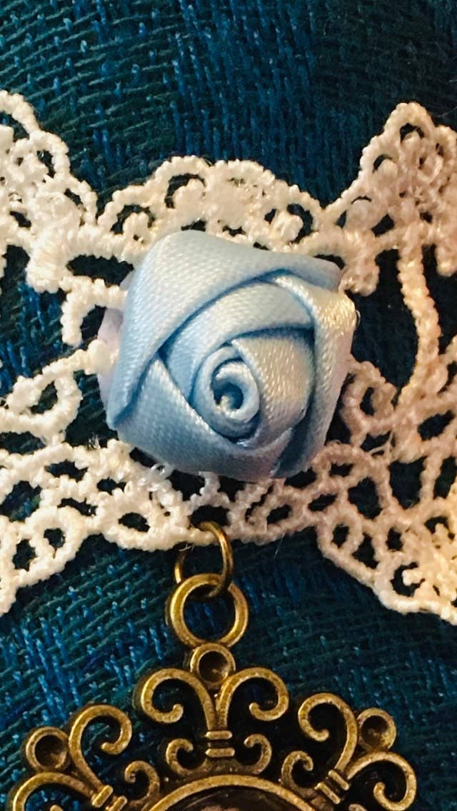 Elysium Pendants – Engroshandel Choker/colliers – Rokoko blondechoker fra 1700-tallet med dronning Marie-Antoinette2