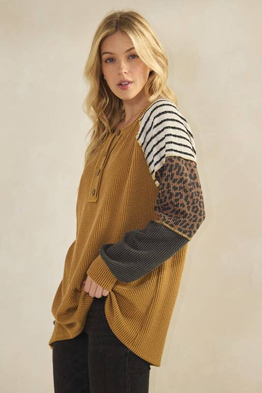 HEIMISH - Wholesale Tunic - Women's - ET7989-10 LONG SLEEVE SOLID AND PRINT URBAN RIB CONTRAST TOP7