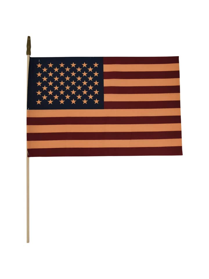 Drapeau américain à main 4" x 6" - Teint au thé pour la vente par Tremont Floral Supplies