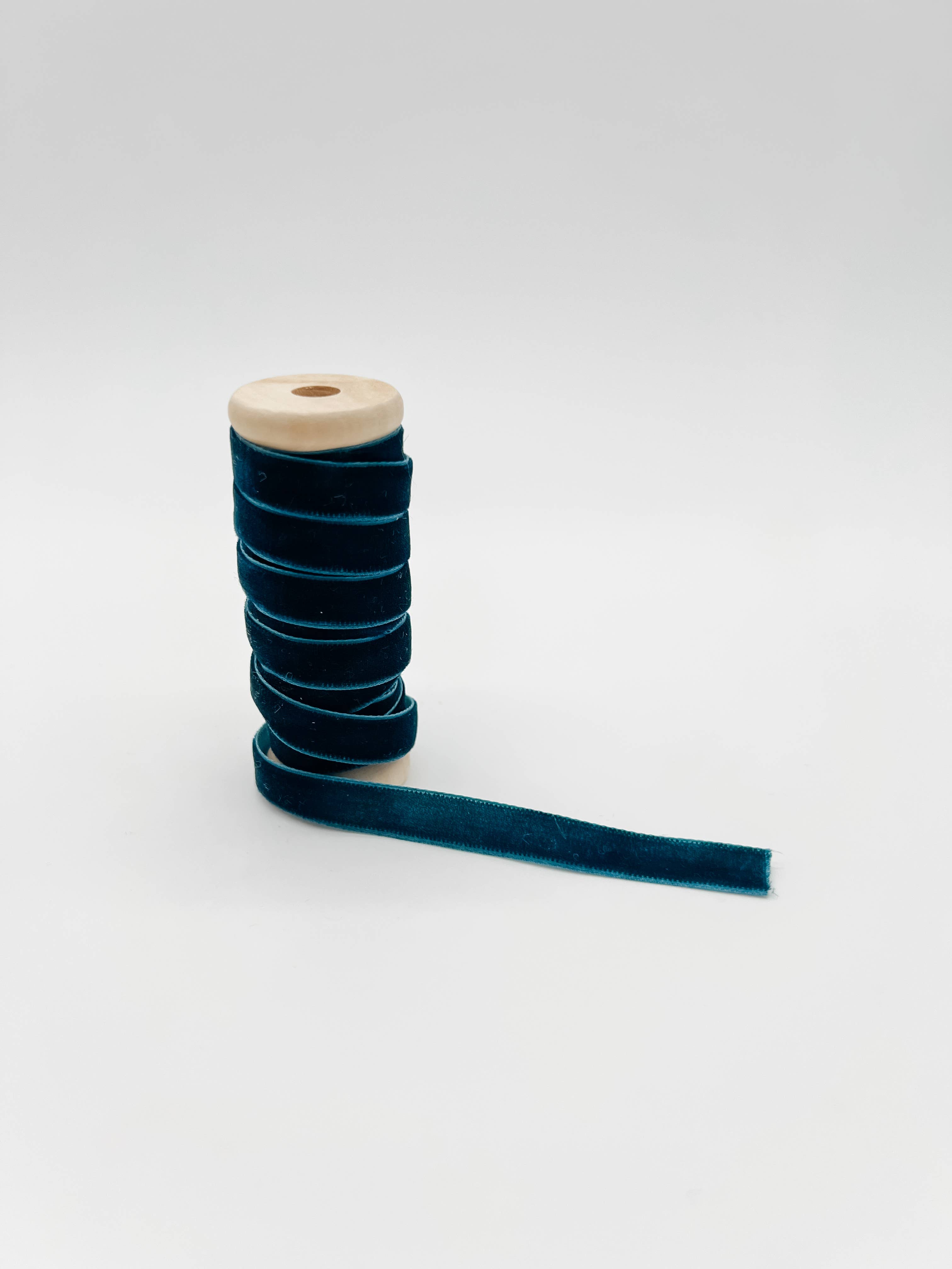 Trim & Twine - Vente Ruban – emballage cadeau - Ruban en velours, 3/8 po13