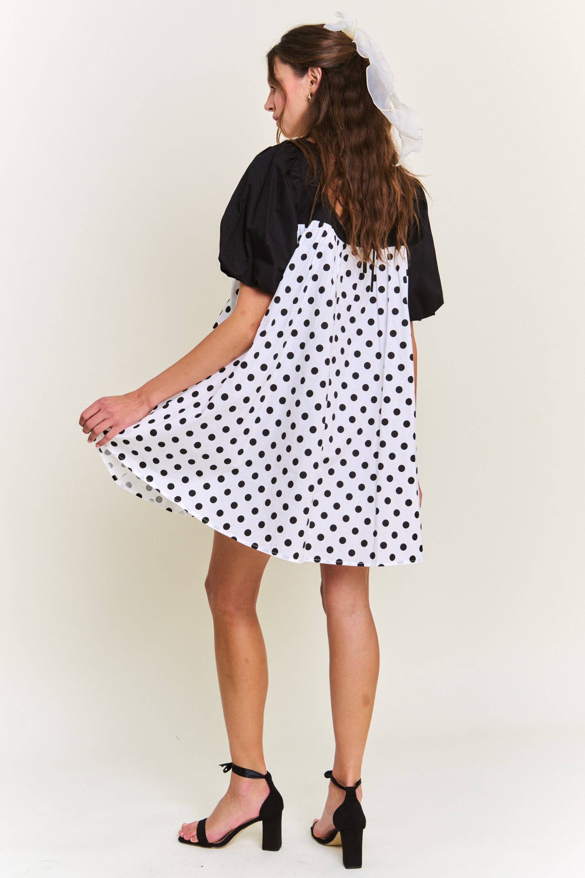 Blanco Minivestido lunares de venta al por mayor en Faire10