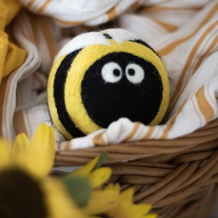 Friendsheep - Wholesale Dryer Balls - Bee Trio Eco Wool Dryer Balls - Set of 31