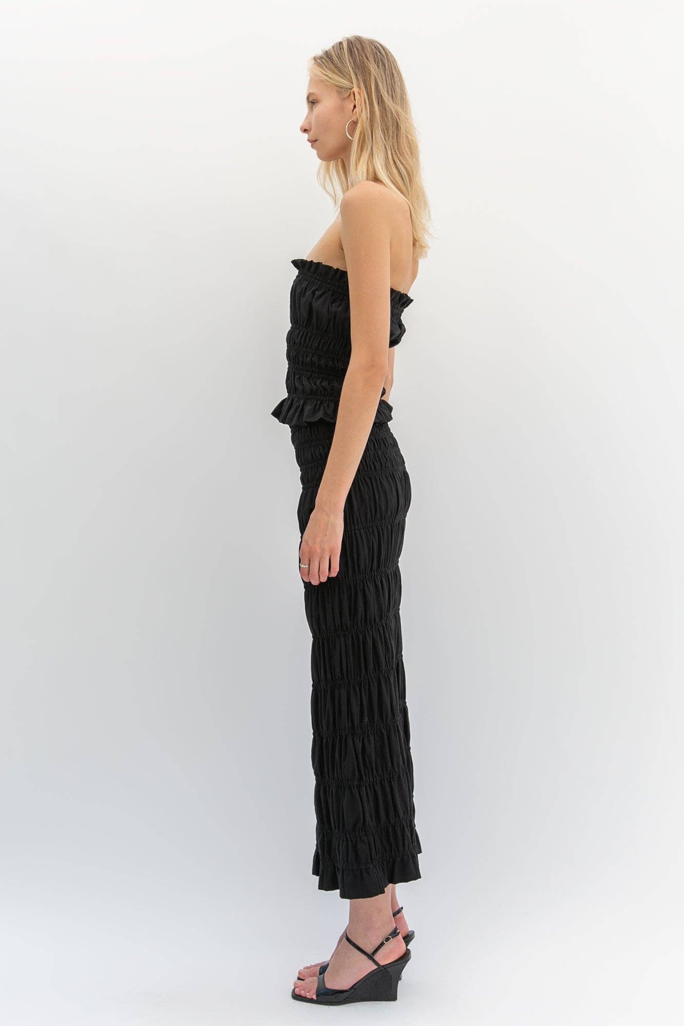 Black Margaux Skirt for wholesale on Faire3