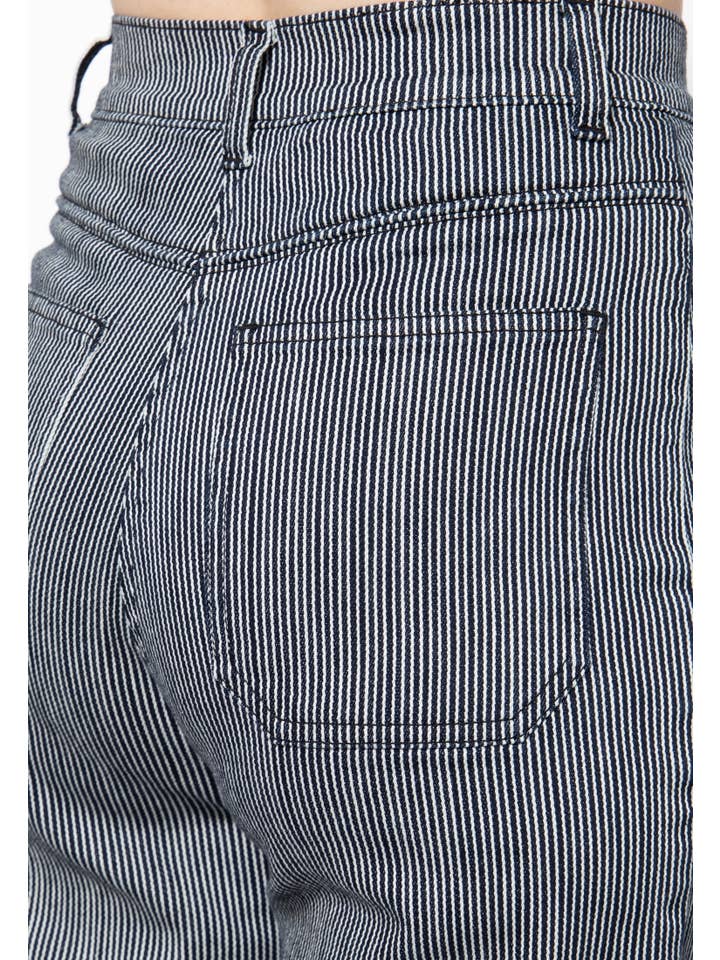 KING KEROSIN - Wholesale Pants - Women's - High-waist capri pants in authentic vintage look4