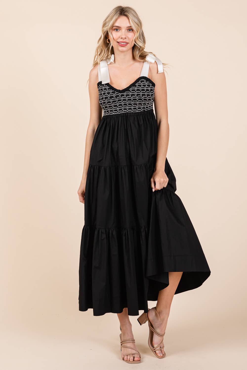 GeeGee x Lovelo - Vendita all'ingrosso Vestito - Donna - Abito midi plissettato a balze taglie comode, MD51552PL41