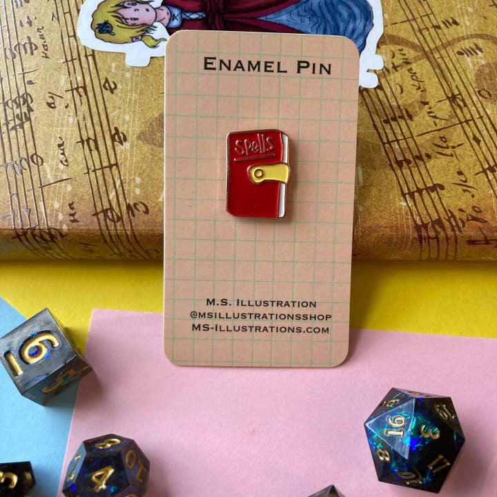 Spilla da magia fantasy, placcata in oro rosa, in smalto morbido, spilla da mago, gioco di ruolo da tavolo, gioco di ruolo, spilla regalo da strega per la vendita all'ingrosso da parte di M.S. Illustration