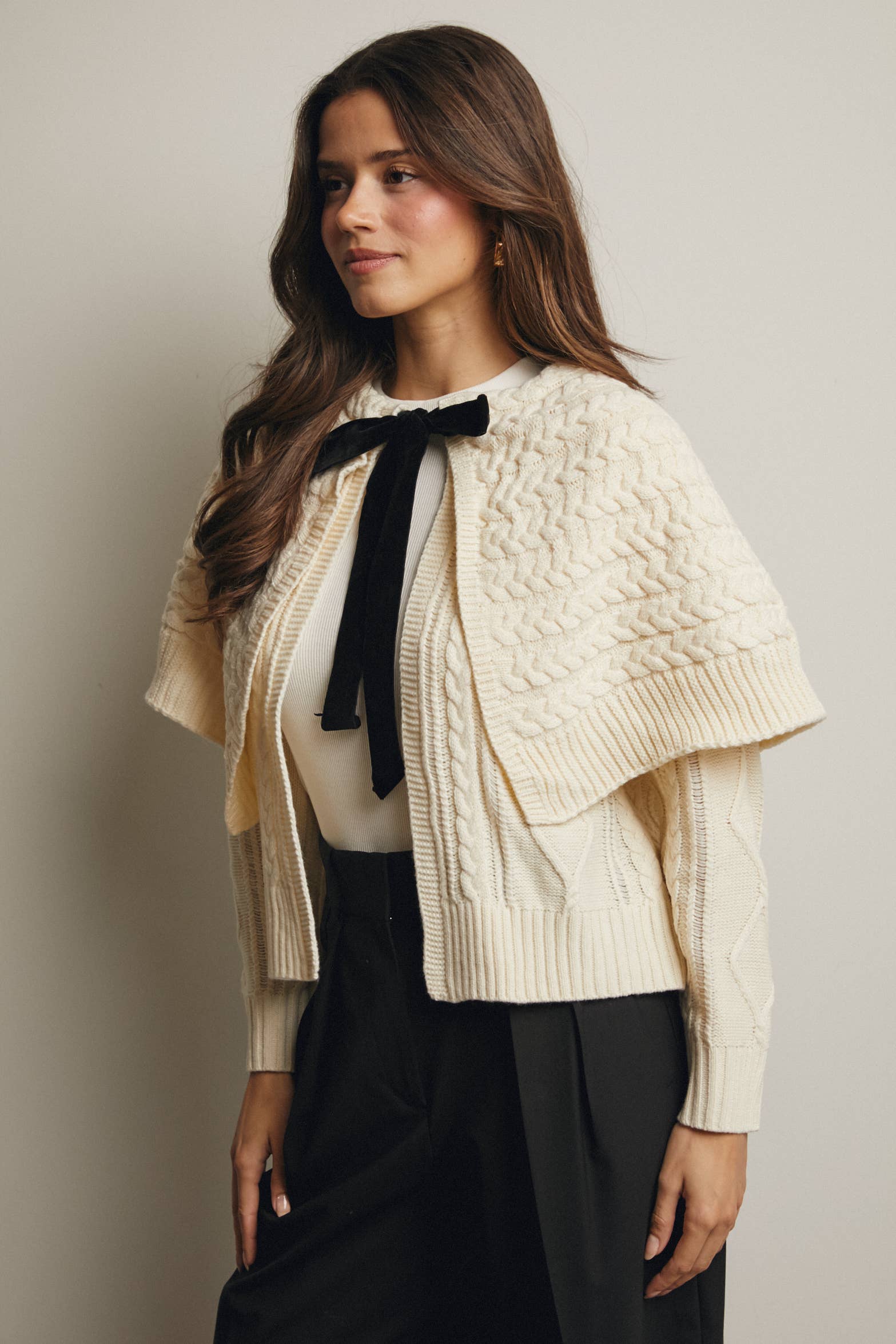 Forte – wholesale Cardigan – Women’s – Cable Knit Capelet Cardigan with Velvet Bow FSW0017 30