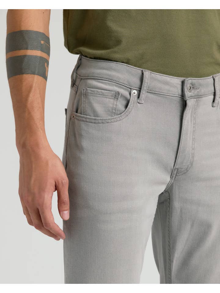 True Classic - Wholesale Jeans - Men's - Medium Gray Wash Straight Comfort Stretch Jeans4