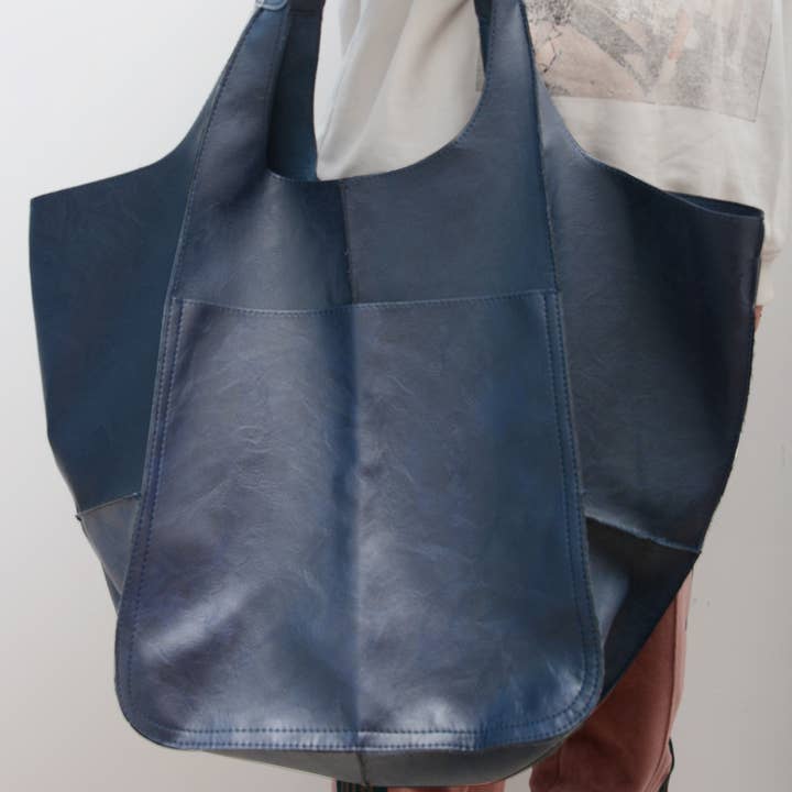 ACCITY - Wholesale Tote Bag - Women's - VINTAGE TOTE BAG WITH SPACIOUS STORAGE CAPACITY_CWAB05586
