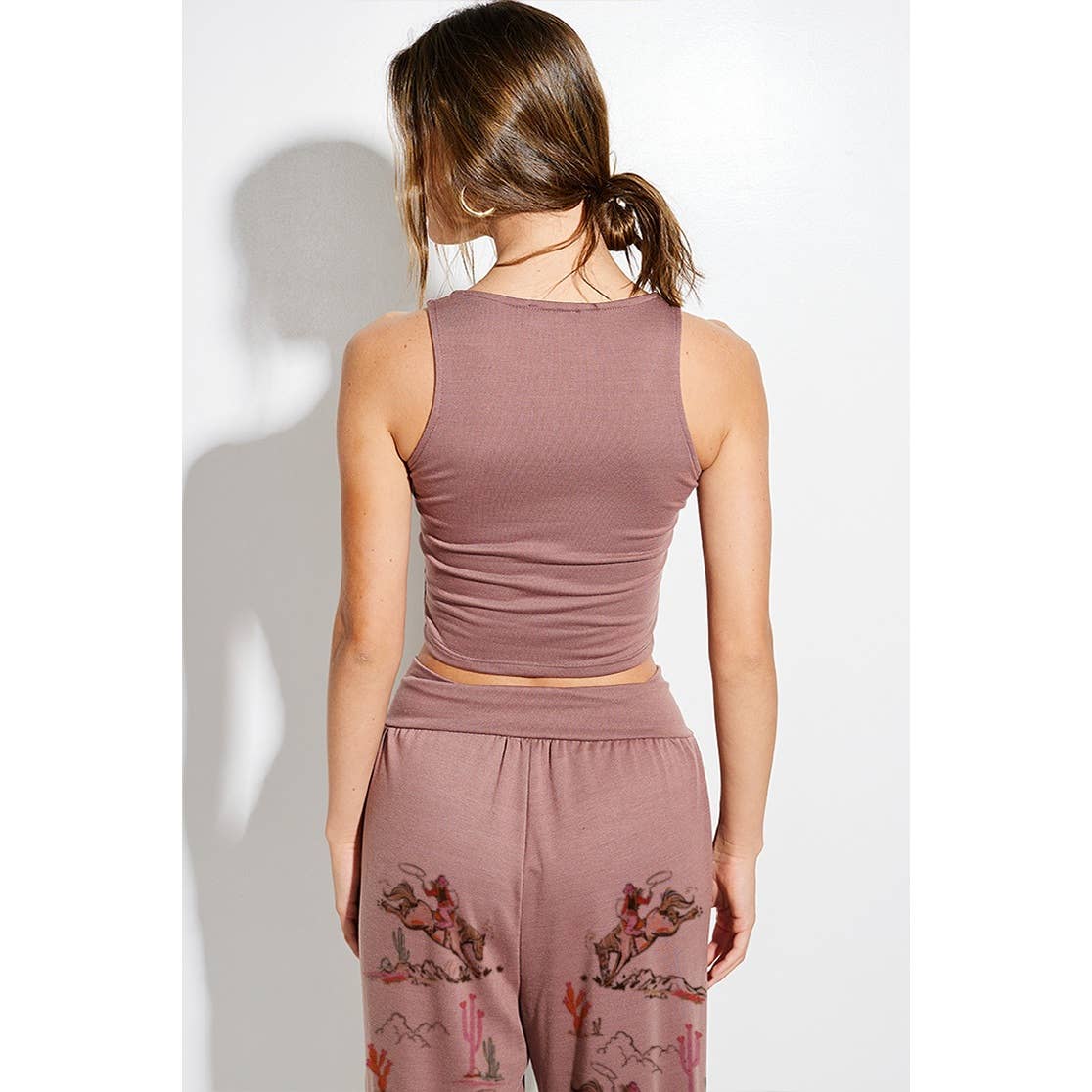 Phil Love – wholesale Mjukisset – Dam – Cowgirl kort linne och höga byxor set1