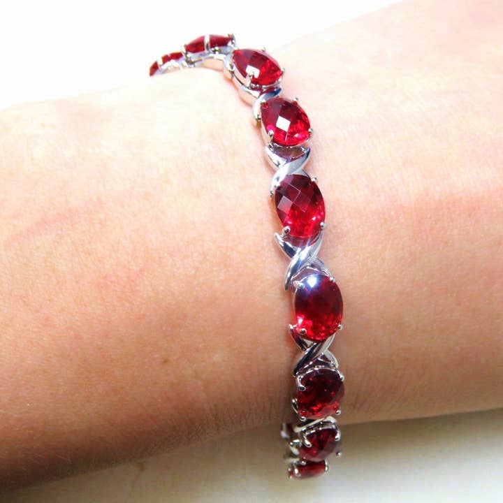 Bracciale in argento con elenite ovale rosso/viola da 18,0 ct. per la vendita all'ingrosso da parte di Twan Kee Jewelry
