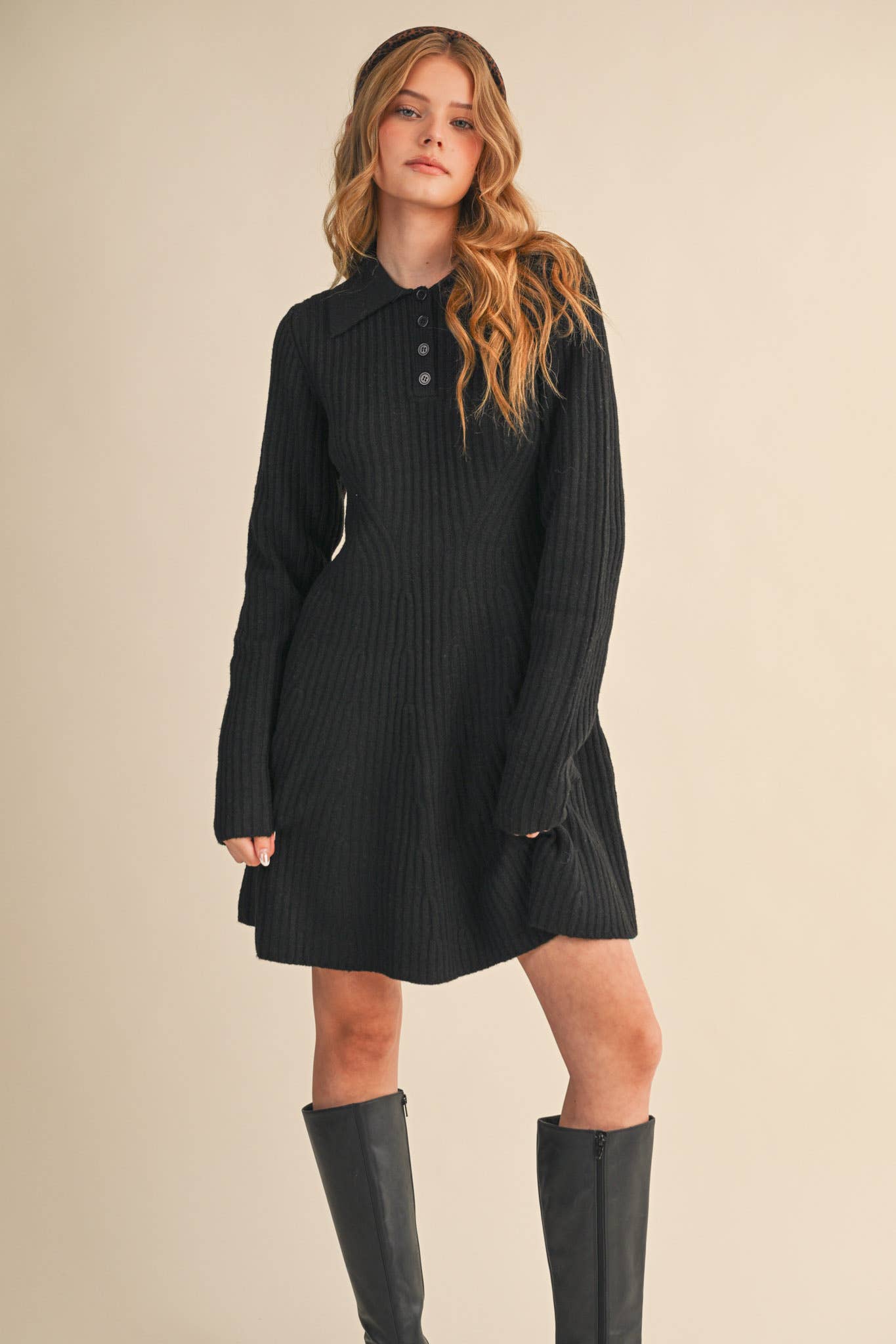 &MERCI - Wholesale Dress - Women's - RIBBED SWEATER FLARED MINI DRESS MSW109685