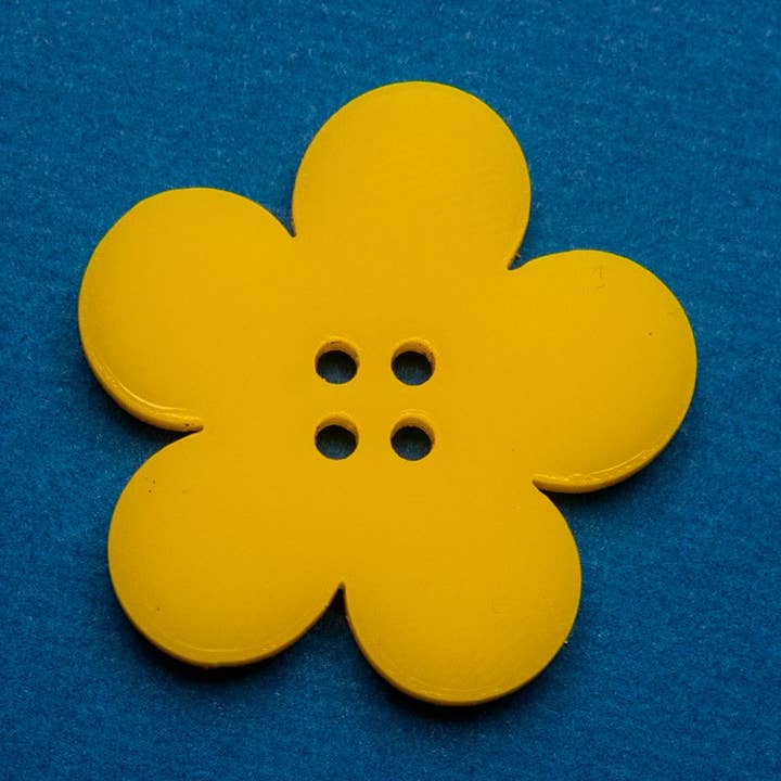 Daisy Flower Button for wholesale by OddBorn