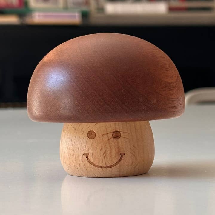 Caja de música de madera con forma de hongo – Tapa giratoria, mecanismo de cuerda and other Purchase Wholesale hidraulico para rajadora lena. Free Returns & Net 60 Terms on Faire trending on Faire.