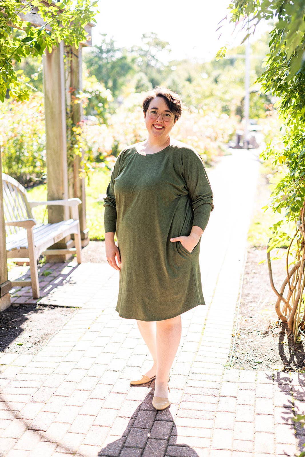 Knieriem Designs - Wholesale Dress - Women's - Green Rayon Jersey Long Sleeve Dress with Pockets4