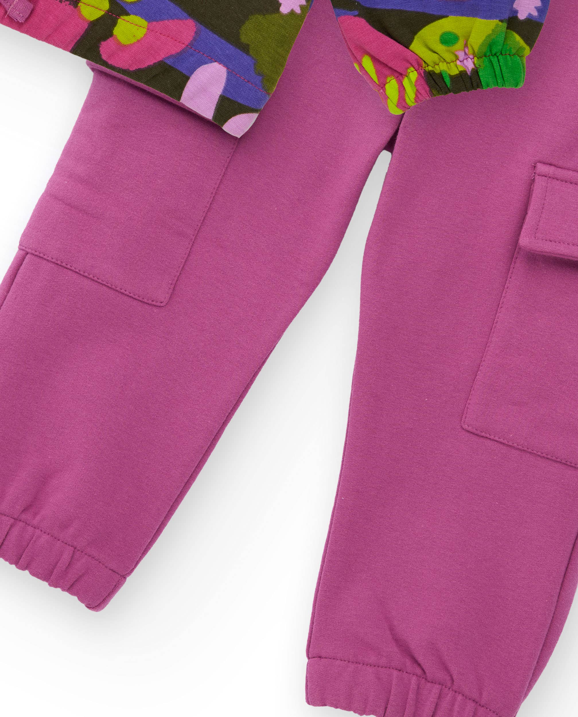 tuc tuc – Großhandel Loungewear-Set – Kinder – Set für Mädchen mit bedrucktem Sweatshirt und Hose mit Taschen3