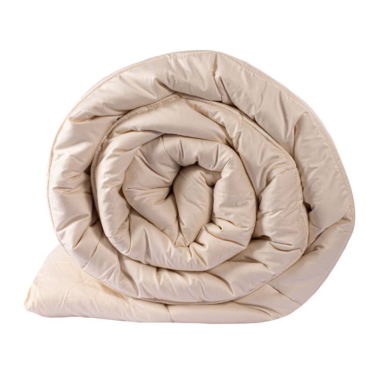 Sleep & Beyond - Wholesale Down Comforter - myMerino® Comforter Light4