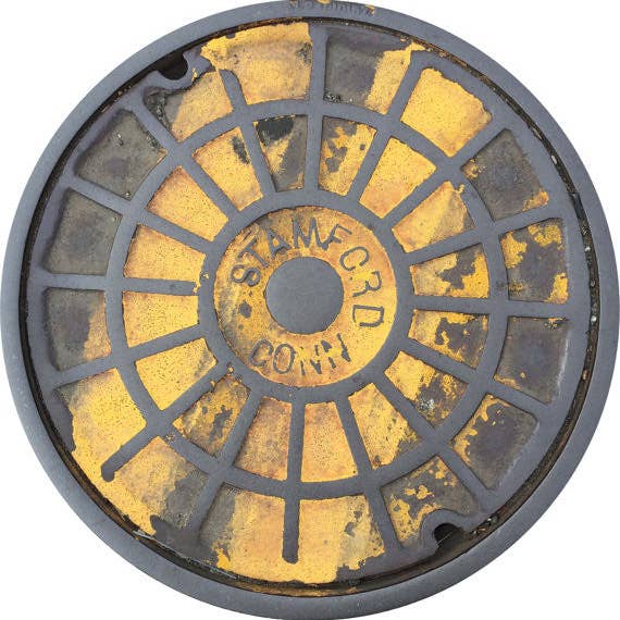 PROJECT EAST - Stamford, CT - Paillasson pour égouts pour la vente par Vernakular Photo Designs