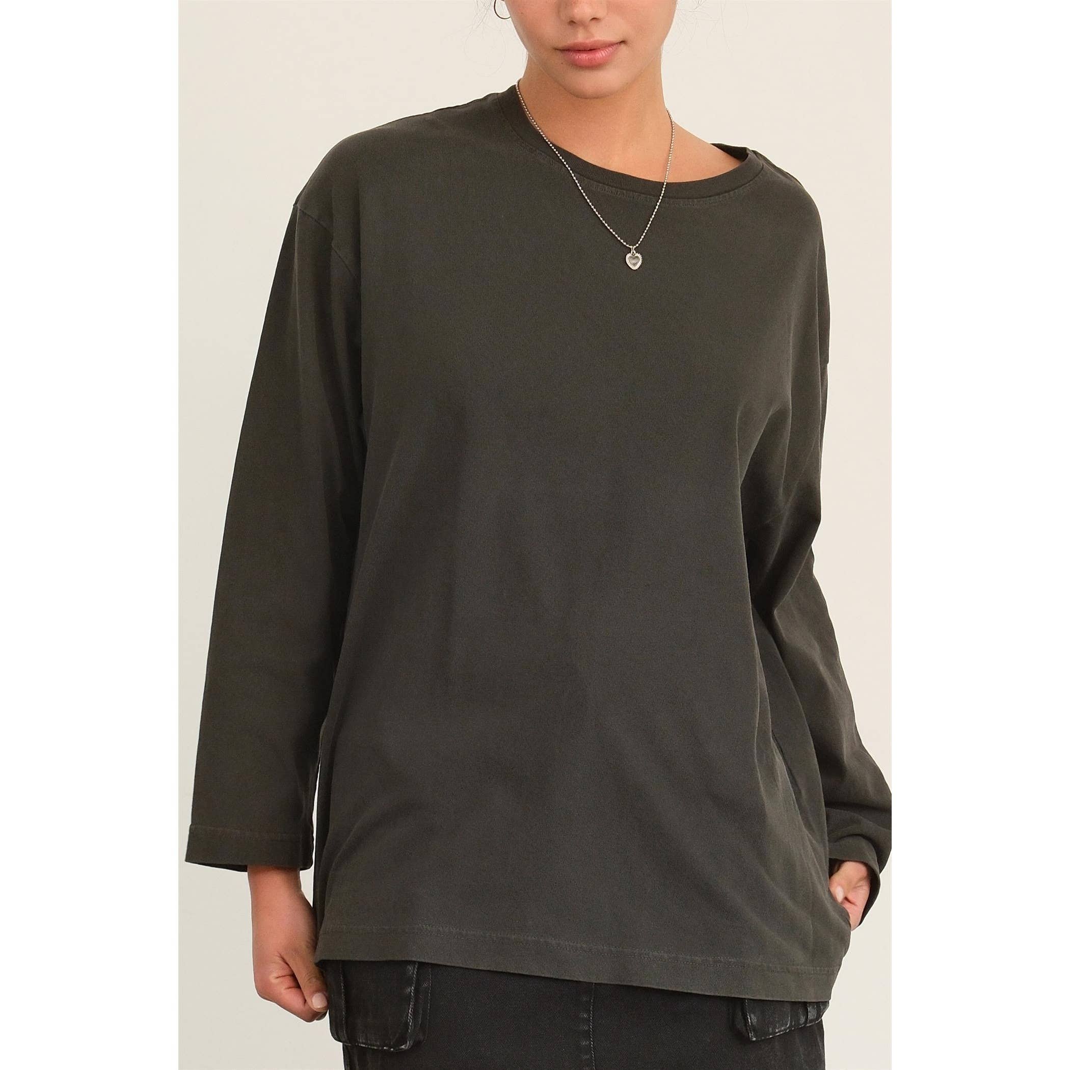 HYFVE - Wholesale Shirt - Women's - Oversized Crew Neck Long Sleeve Tee9