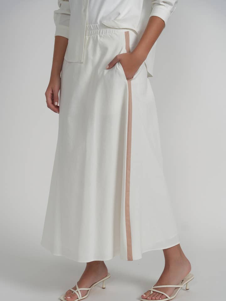 Grenada Skirt for wholesale by Luum