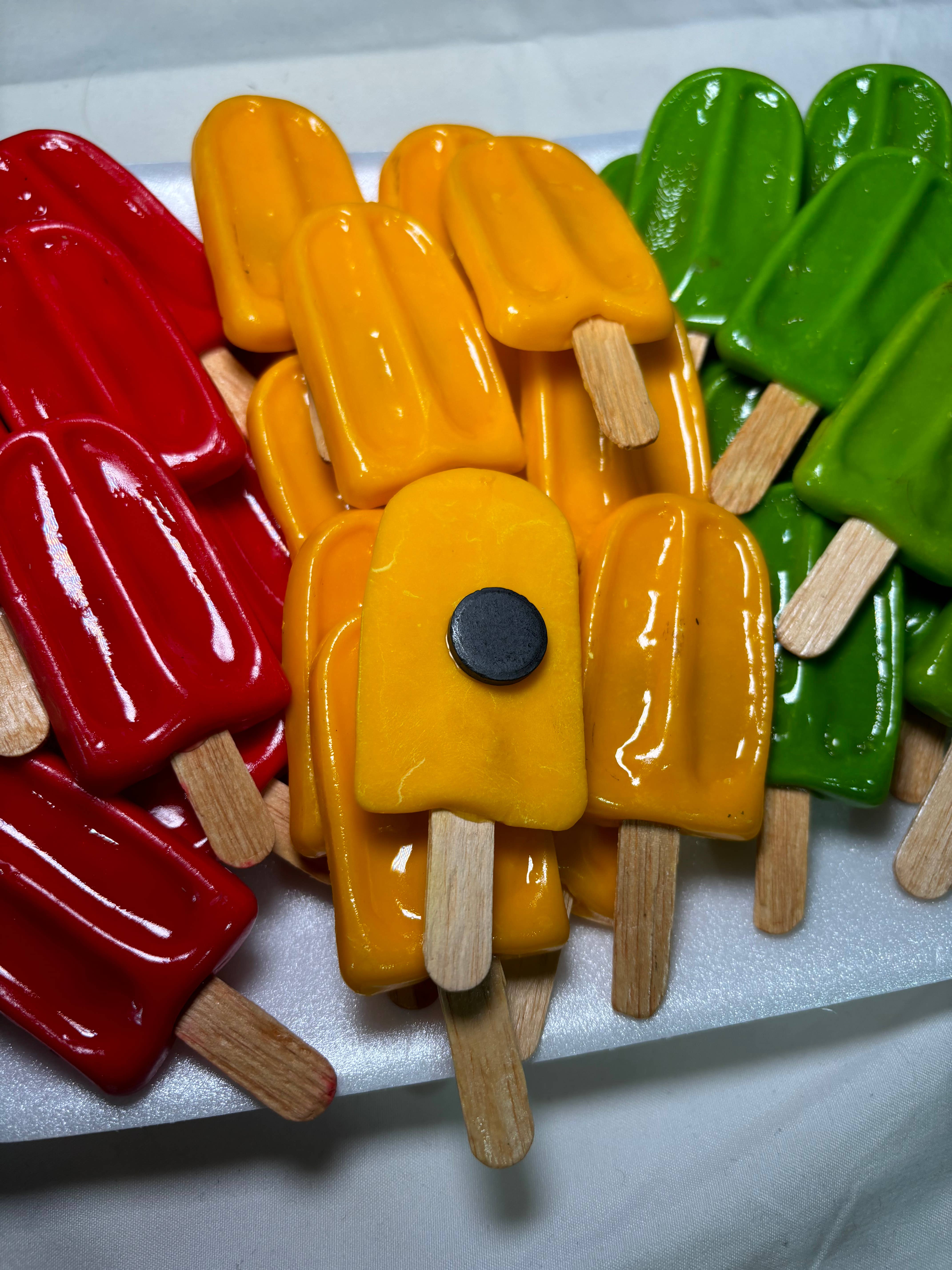 Magnets Market - Wholesale Magnet - Italian Ice Cream Kitchen Magnet (Assorted Colors)1