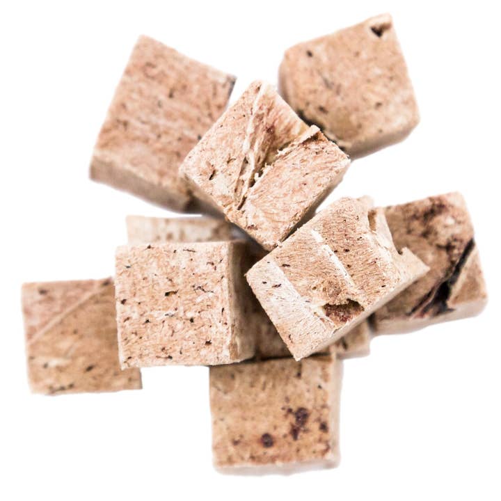 Hotspot Pets - Wholesale Pet treats – Dog - Freeze-Dried Lamb Liver Dog Treat Topper, 5 OZ