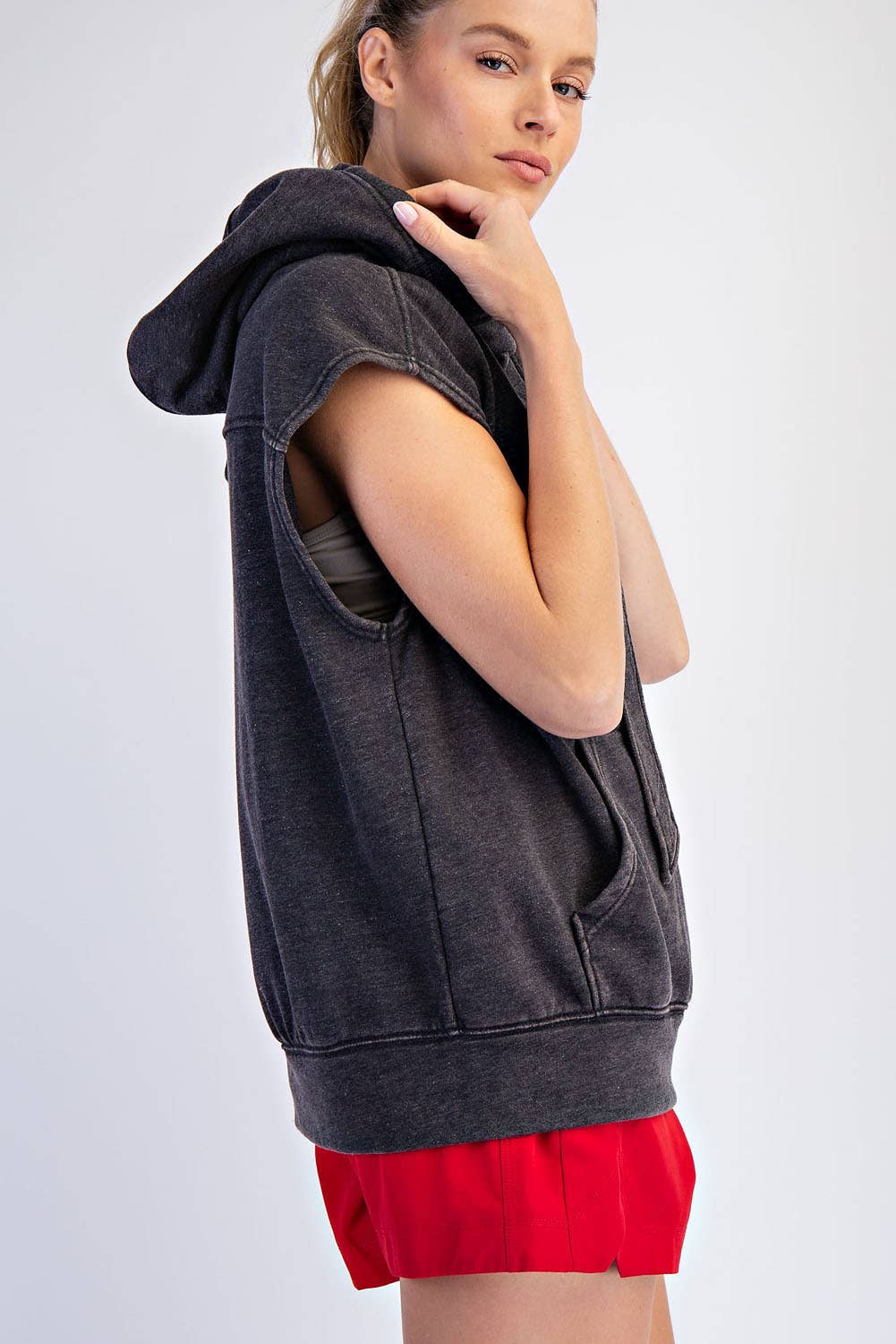 Rae Mode - Wholesale Hoodie - Women's - MINERAL WASHED TERRY SLEEVELESS HOODIE SWEATSHIRT17