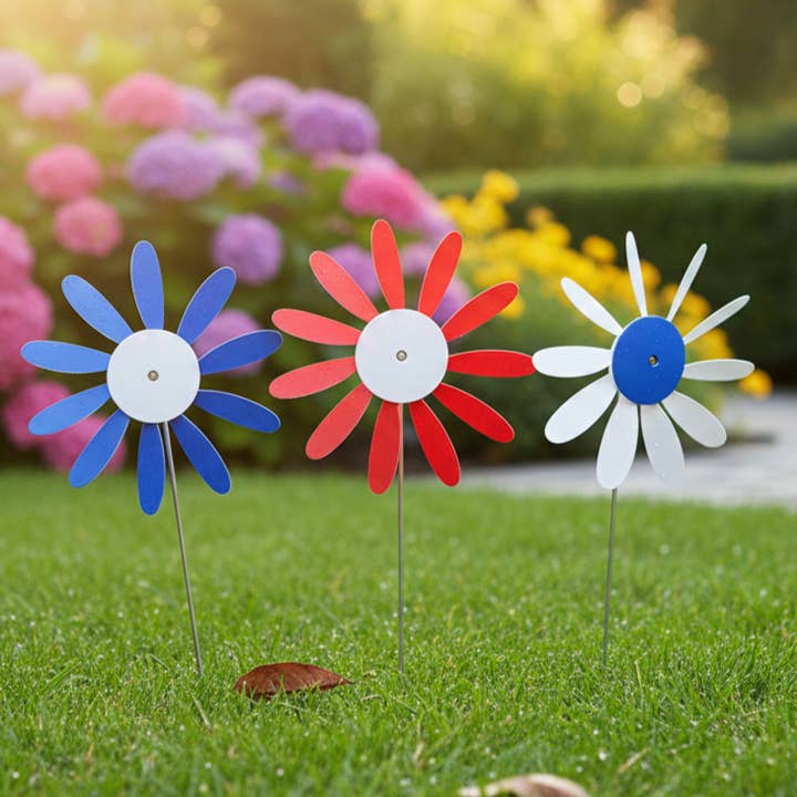 11.5″ Classic Spinning Daisy Patriot for wholesale by Austin Planter