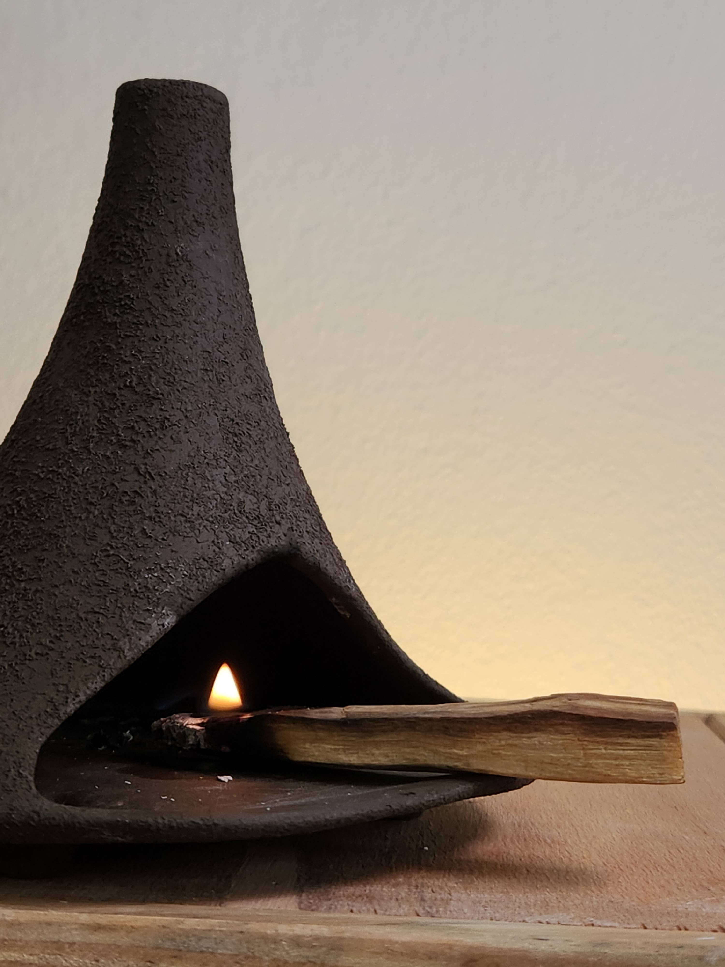 Siesta Studio - Wholesale Wierookhouder - Keramische Palo Santo-brander met bruine textuur7