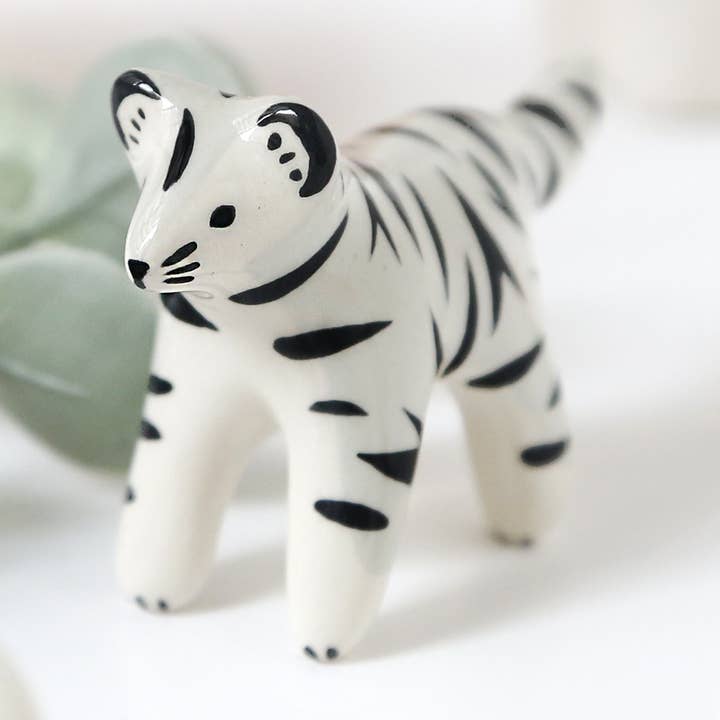 Mini White Tiger / Ceramic sculpture for wholesale by Dodo Toucan