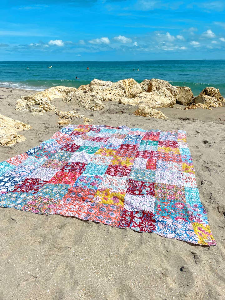 Trapunta patchwork multicolore per la vendita all'ingrosso da parte di Erin Made