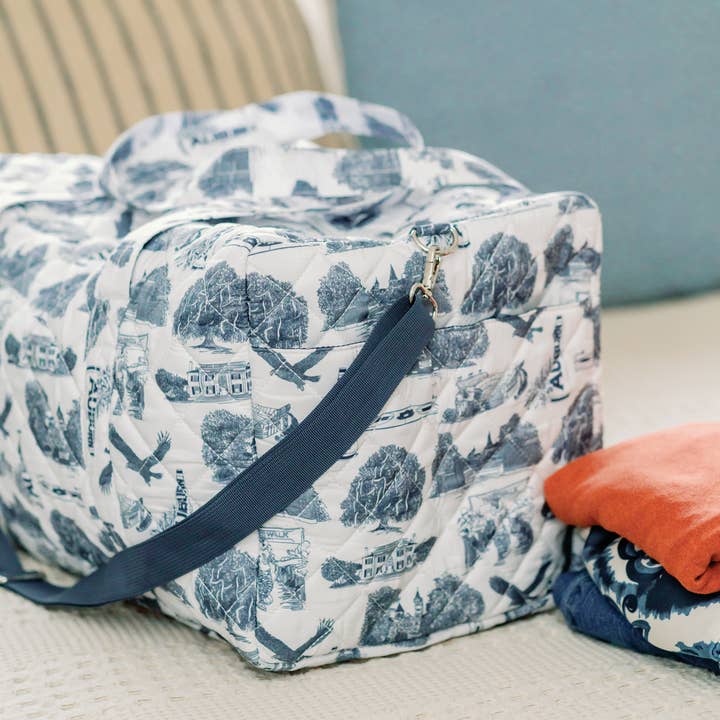 Gracefully Made Art - Wholesale Weekender Bag - Women's - Auburn University Quilted Duffle