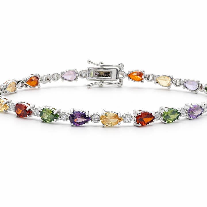 Bracelet de tennis en argent sterling avec zircone cubique en forme de poire colorée (7") pour la vente par Atlanta Jewelers Supply