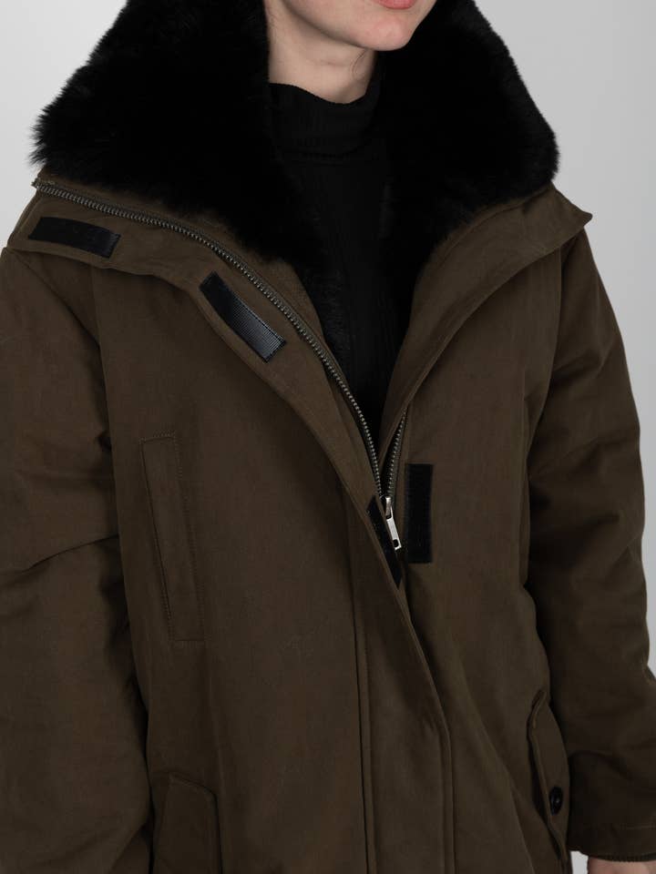 KZELL PARIS - Wholesale Parka - Women's - LONG PARKA WITH CONTRASTING FAUX FUR INTERIOR AND COLLAR11