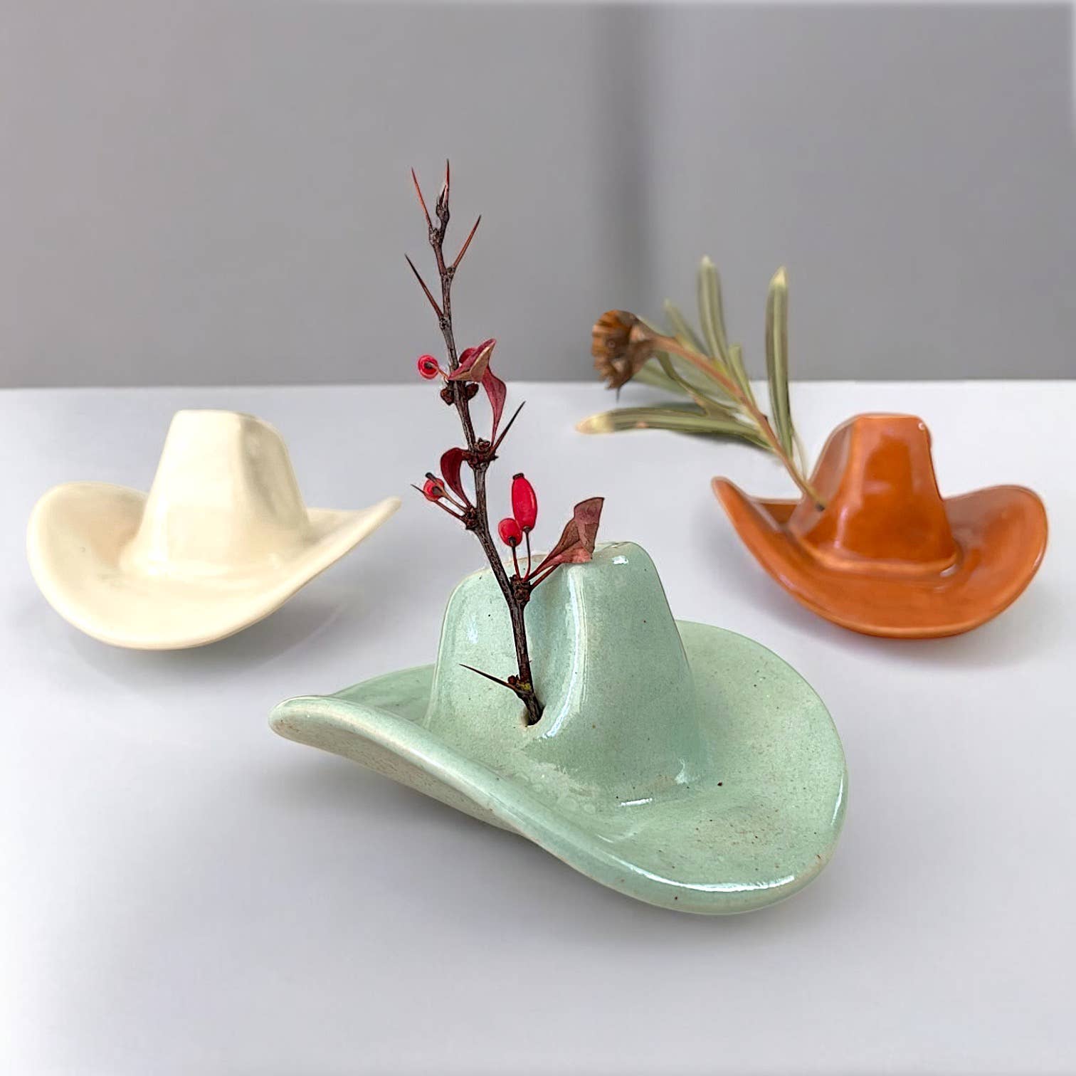 Mudpuppy Ceramic Studio - Wholesale Decorative Tabletop Object - Small Ceramic Cowboy Hat Home Decor - Saddle Brown Glaze4