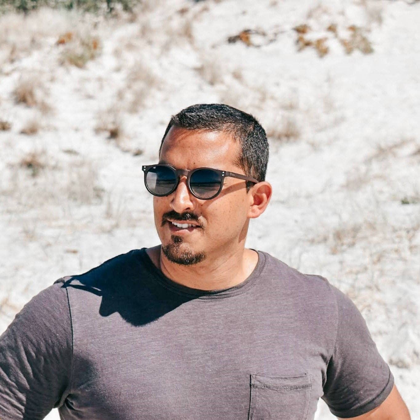 Vilo Wood Eyewear – wholesale Sunglasses – Unisex – Henna - Wood Sunglasses7