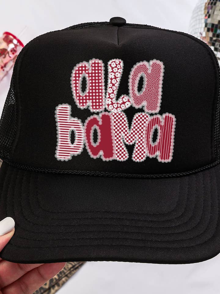 Casquette Trucker en Mousse à Devant Noir en Dentelle Alabama Otto pour la vente par Wholesale Accessory Market